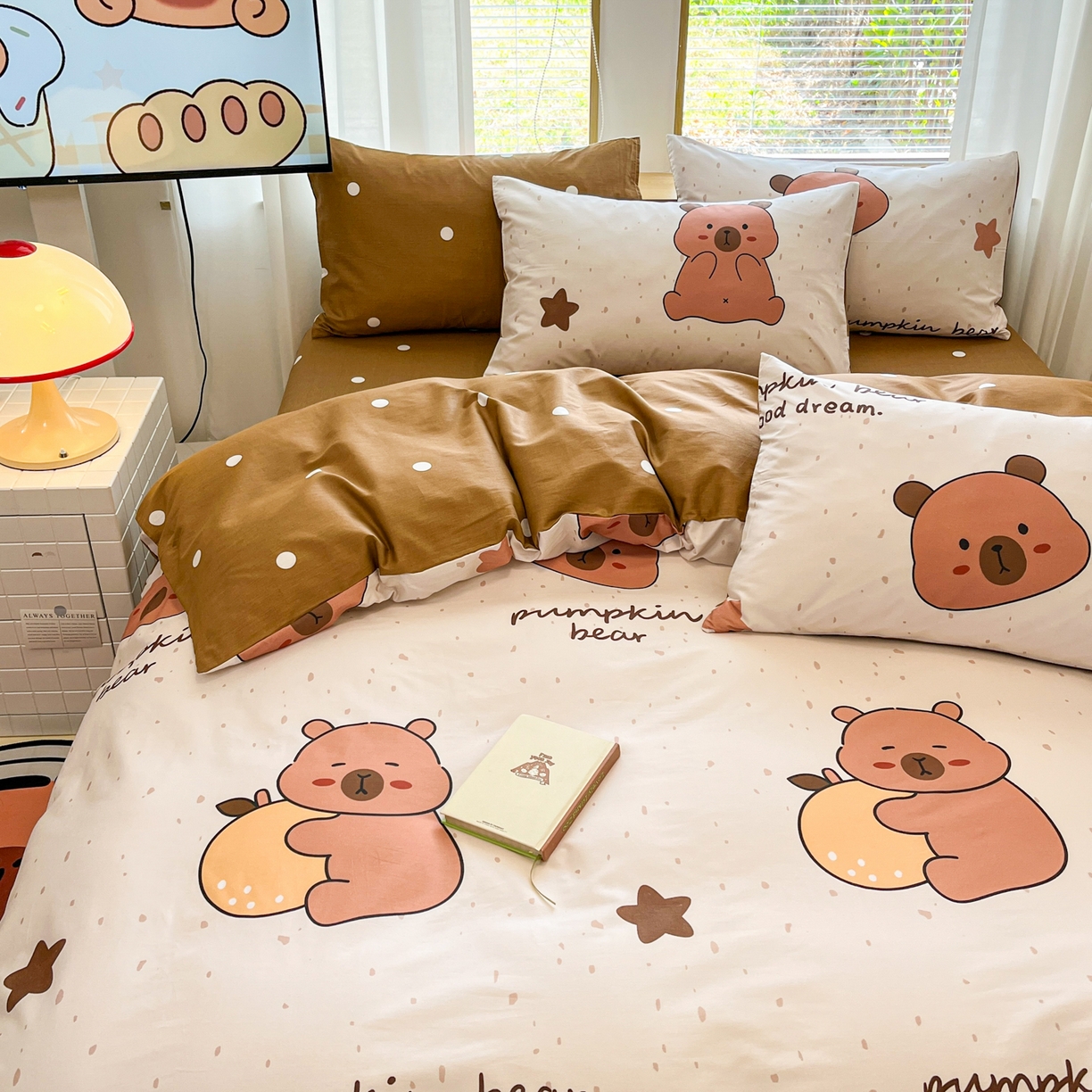 91家纺网 家纺一手货源 找家纺 孩子王家纺 2026新款卡通活性亲全棉纯棉专版太空人恐龙系列四件套 调皮卡皮