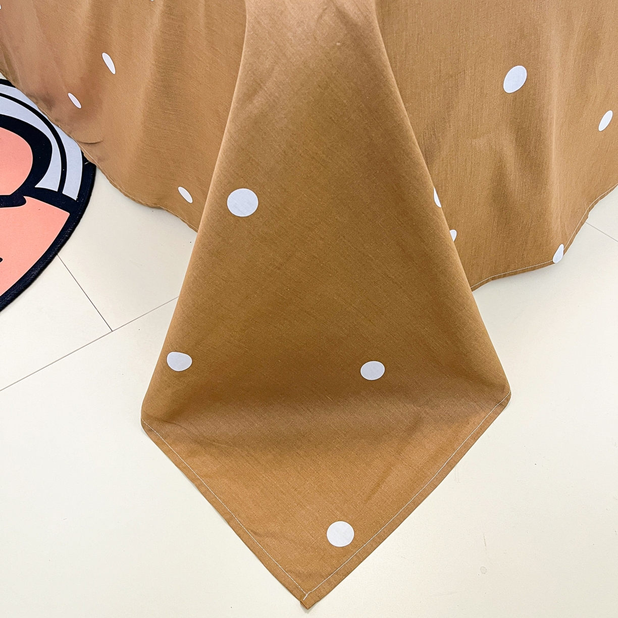 91家纺网 家纺一手货源 找家纺 孩子王家纺 2026新款卡通活性亲全棉纯棉专版太空人恐龙系列四件套 乖巧卡皮