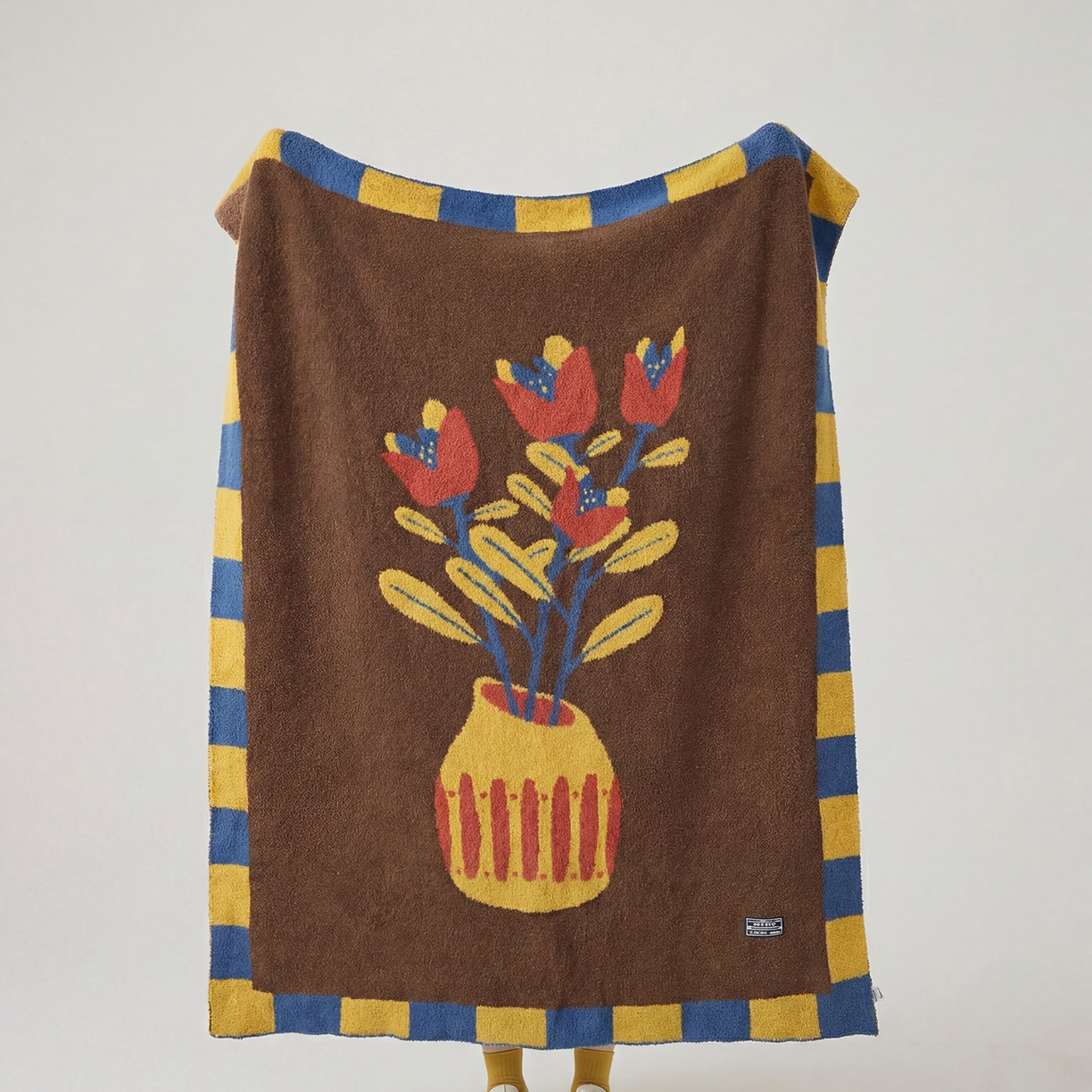 91家纺网 家纺一手货源 找家纺 （总）暖绵绵家纺 2026新款艺术风沙发盖毯卧室装饰毯-图利普（券后/折后零售价不得低于173元）