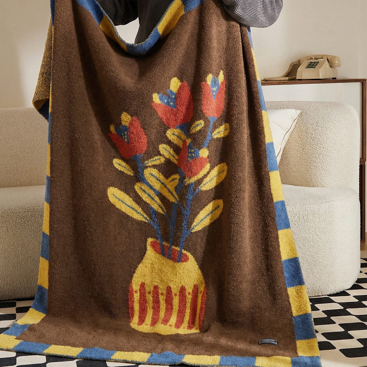 91家纺网 家纺一手货源 找家纺 （总）暖绵绵家纺 2026新款艺术风沙发盖毯卧室装饰毯-图利普（券后/折后零售价不得低于173元）