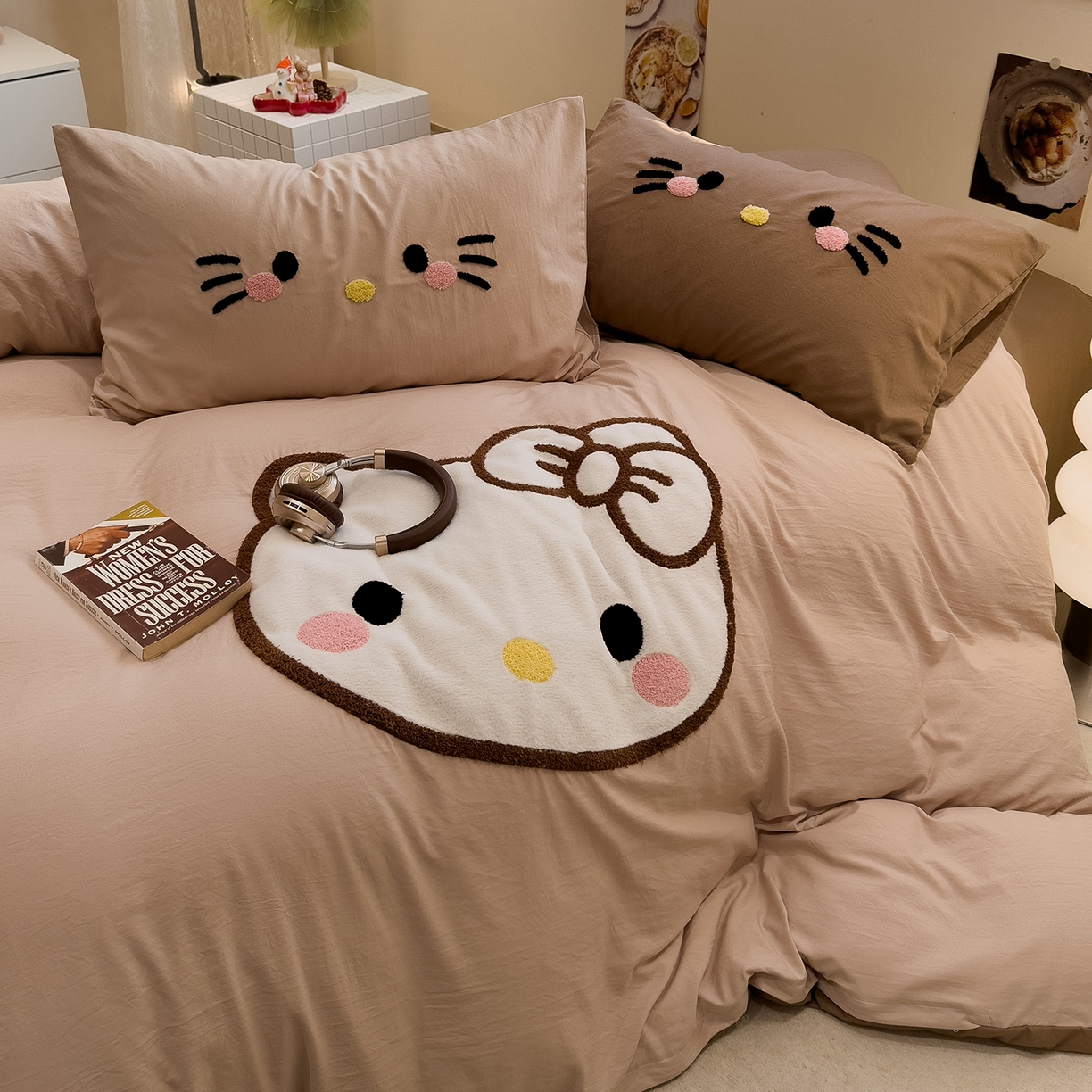 91家纺网 家纺一手货源 找家纺 曼谷家纺 2026年 水洗棉兔毛贴布绣萌小甜四件套被套床单学生双人 萌小甜-奶咖