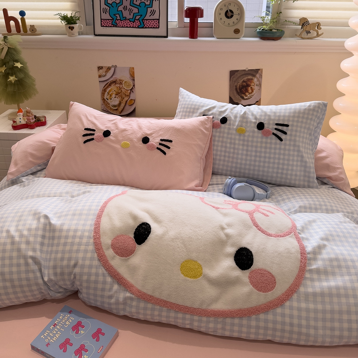 91家纺网 家纺一手货源 找家纺 曼谷家纺 2026年 水洗棉兔毛贴布绣萌小甜四件套被套床单学生双人 萌小甜-蓝小格粉