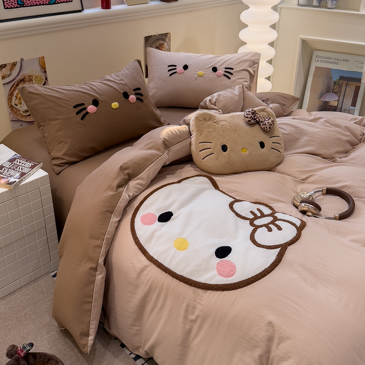 91家纺网 家纺一手货源 找家纺 曼谷家纺 2026年 水洗棉兔毛贴布绣萌小甜四件套被套床单学生双人 萌小甜-奶咖