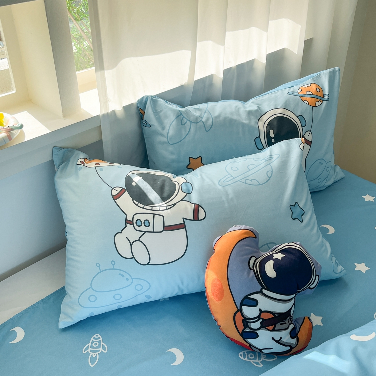 91家纺网 家纺一手货源 找家纺 孩子王家纺 2026新款卡通活性亲全棉纯棉专版太空人恐龙系列四件套 淘气星球