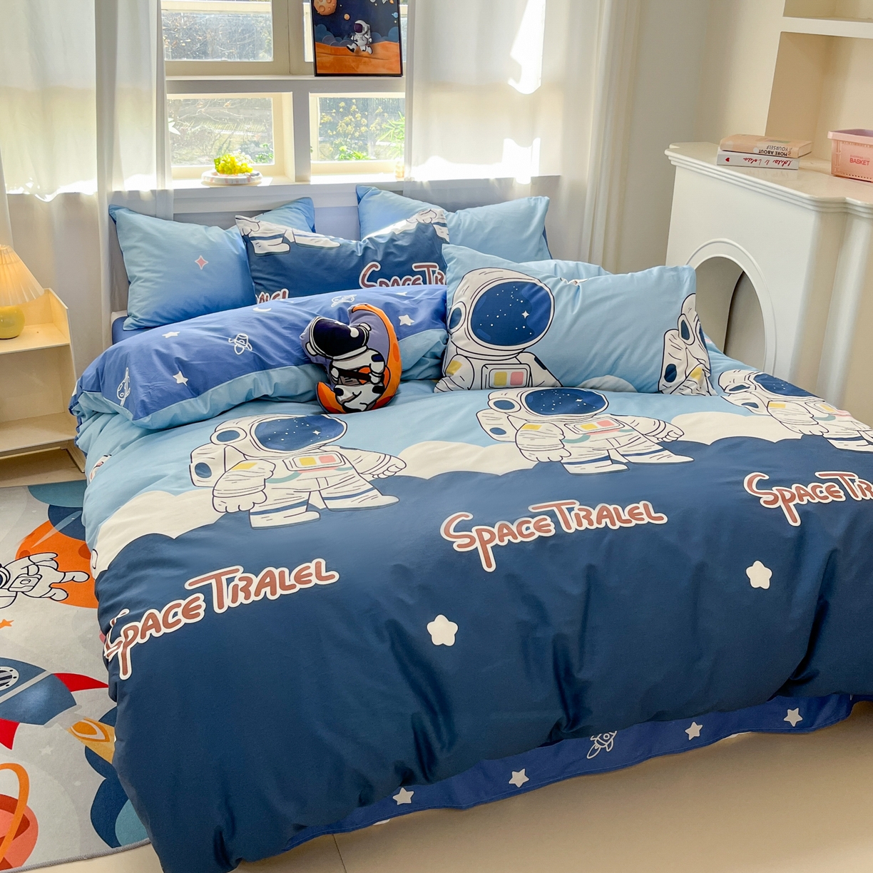 91家纺网 家纺一手货源 找家纺 孩子王家纺 2026新款卡通活性亲全棉纯棉专版太空人恐龙系列四件套 冒险家