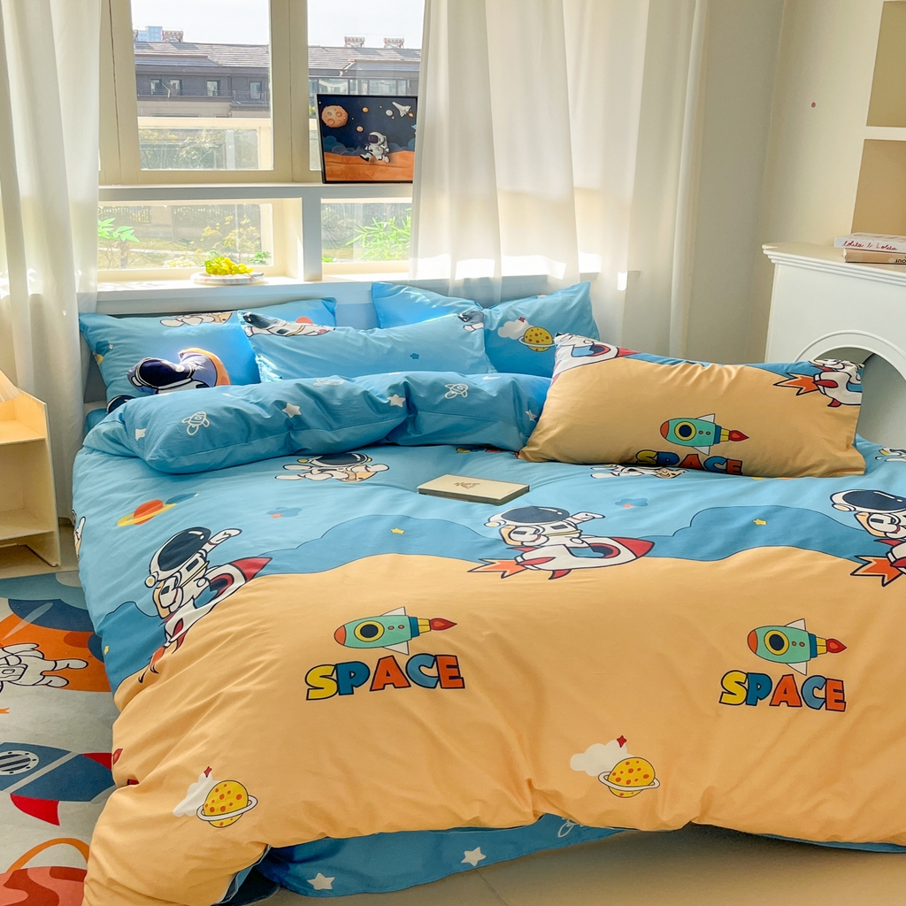 91家纺网 家纺一手货源 找家纺 孩子王家纺 2026新款卡通活性亲全棉纯棉专版太空人恐龙系列四件套 奇幻宇宙