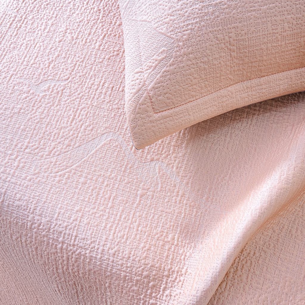 91家纺网 家纺一手货源 找家纺 （总）梵克保罗 2026新款A类凉感豆豆席床单款凉席席子-岚光山色