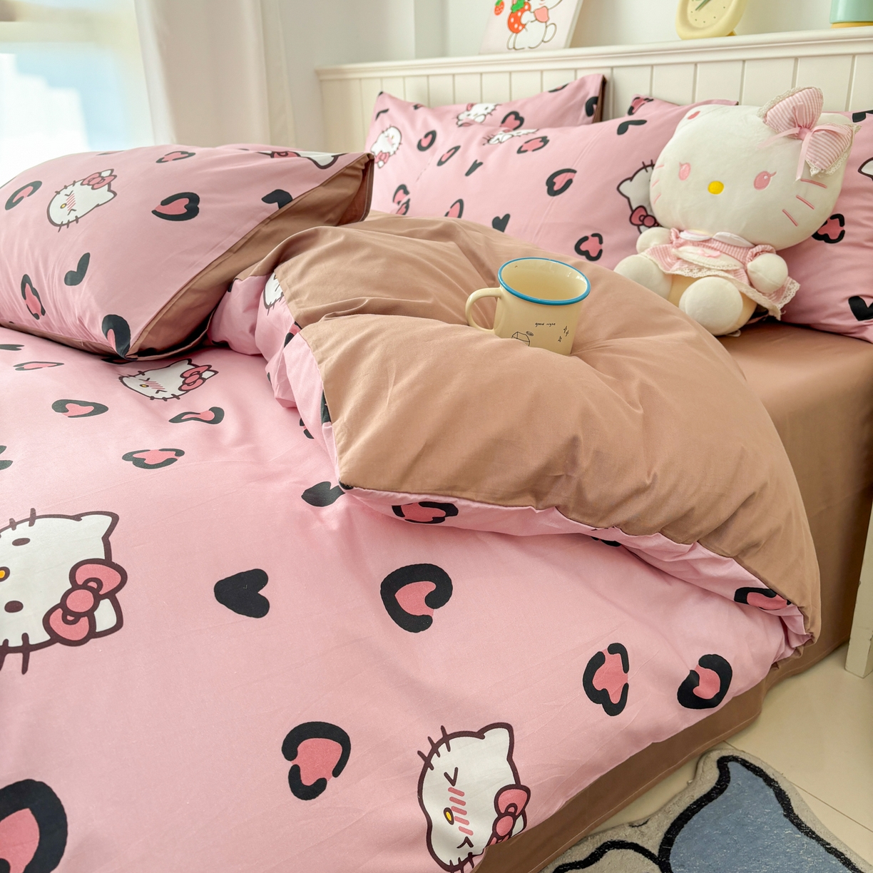 91家纺网 家纺一手货源 找家纺 孩子王家纺 2026新款卡通A类全棉纯棉正版授权小版三丽鸥系列四件套（含防伪码） 粉豹kt甜心