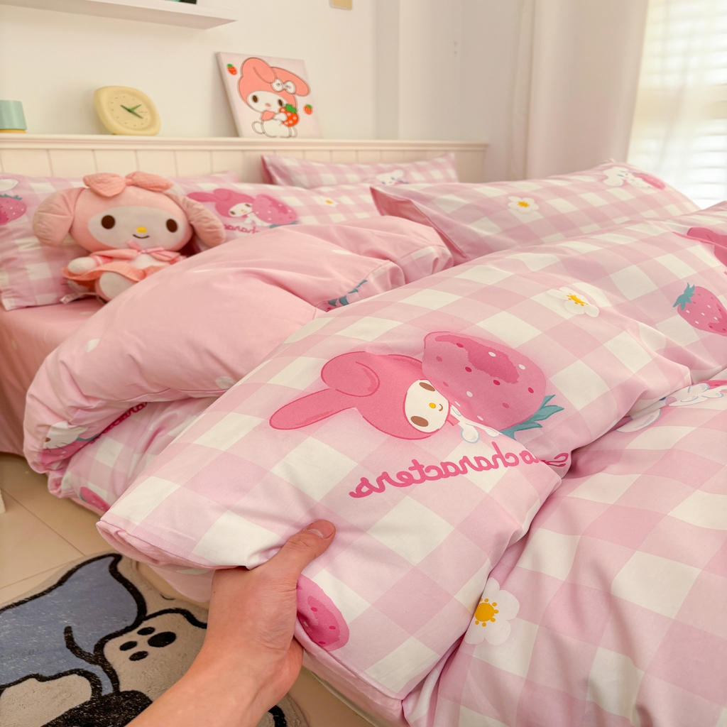 91家纺网 家纺一手货源 找家纺 孩子王家纺 2026新款卡通A类全棉纯棉正版授权小版三丽鸥系列四件套（含防伪码） 奶芙美乐蒂