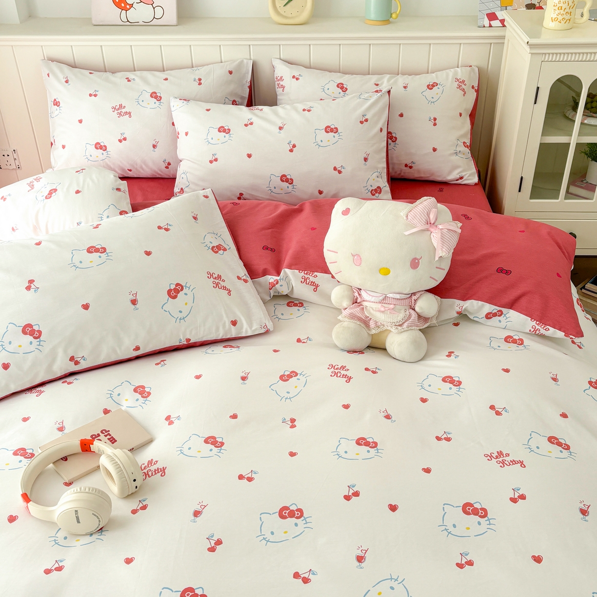 91家纺网 家纺一手货源 找家纺 孩子王家纺 2026新款卡通A类全棉纯棉正版授权小版三丽鸥系列四件套（含防伪码）你好凯蒂