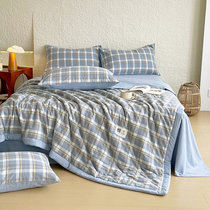 91家纺网 家纺一手货源 找家纺 宝士康家纺 2026新款10A抗菌水洗棉新疆棉花被绗缝款 单夏被/夏被四件套 棉花被-简兮蓝