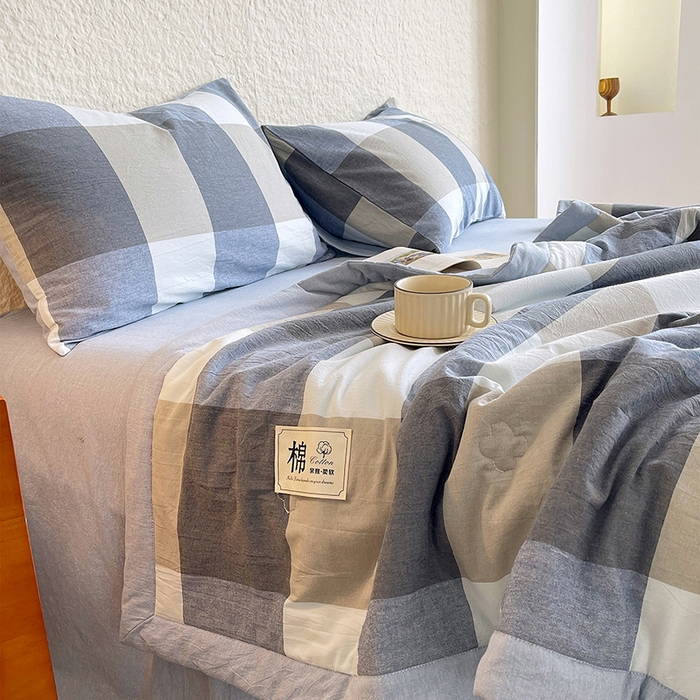 91家纺网 家纺一手货源 找家纺 宝士康家纺 2026新款10A抗菌水洗棉新疆棉花被绗缝款 单夏被/夏被四件套 棉花被-深蓝大格