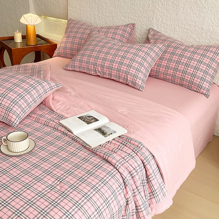 91家纺网 家纺一手货源 找家纺 宝士康家纺 2026新款10A抗菌水洗棉新疆棉花被绗缝款 单夏被/夏被四件套 棉花被-英伦粉