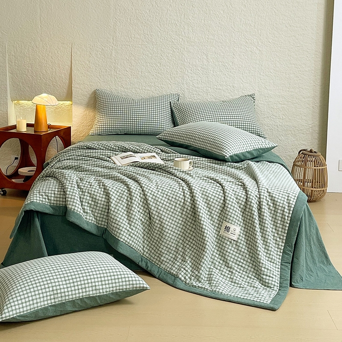 91家纺网 家纺一手货源 找家纺 宝士康家纺 2026新款10A抗菌水洗棉新疆棉花被绗缝款 单夏被/夏被四件套 棉花被-绿小格