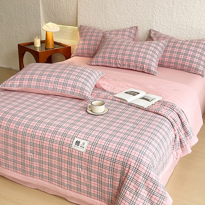 91家纺网 家纺一手货源 找家纺 宝士康家纺 2026新款10A抗菌水洗棉新疆棉花被绗缝款 单夏被/夏被四件套 棉花被-英伦粉