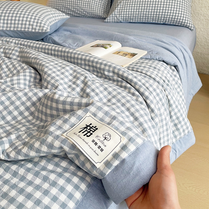 91家纺网 家纺一手货源 找家纺 宝士康家纺 2026新款10A抗菌水洗棉新疆棉花被绗缝款 单夏被/夏被四件套 棉花被-天蓝小格