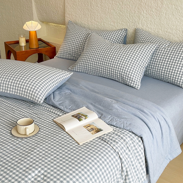 91家纺网 家纺一手货源 找家纺 宝士康家纺 2026新款10A抗菌水洗棉新疆棉花被绗缝款 单夏被/夏被四件套 棉花被-天蓝小格