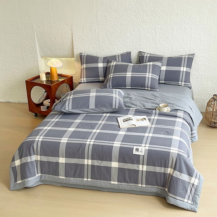 91家纺网 家纺一手货源 找家纺 宝士康家纺 2026新款10A抗菌水洗棉新疆棉花被绗缝款 单夏被/夏被四件套 棉花被-简灰格