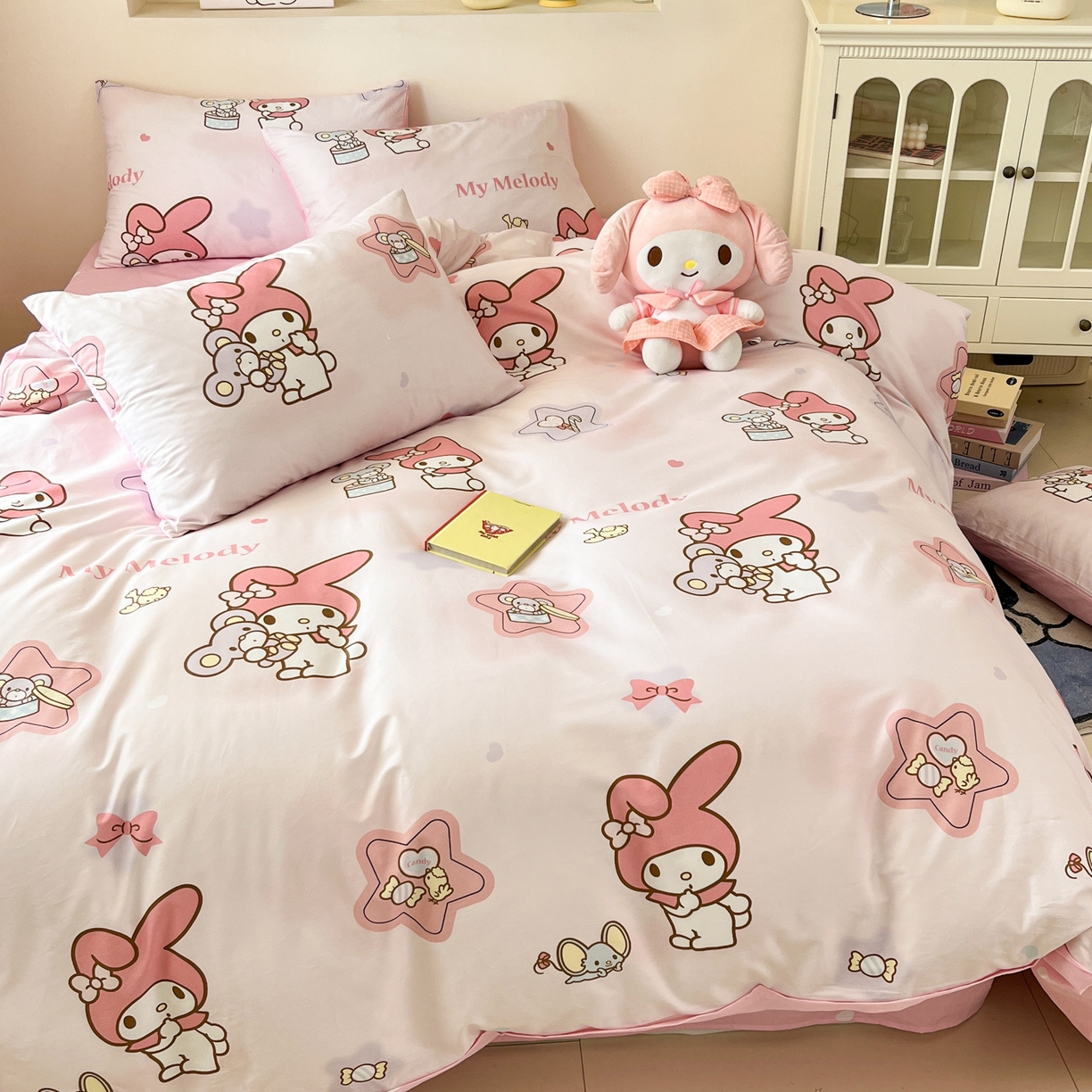 91家纺网 家纺一手货源 找家纺 孩子王家纺 2026新款卡通A类全棉纯棉正版授权小版三丽鸥系列四件套（含防伪码） 纯真美乐蒂