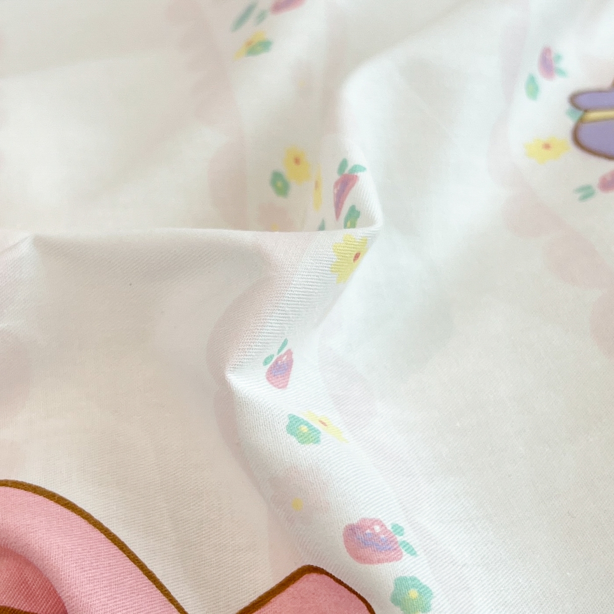 91家纺网 家纺一手货源 找家纺 孩子王家纺 2026新款卡通A类全棉纯棉正版授权小版三丽鸥系列四件套（含防伪码） 俏皮美乐蒂