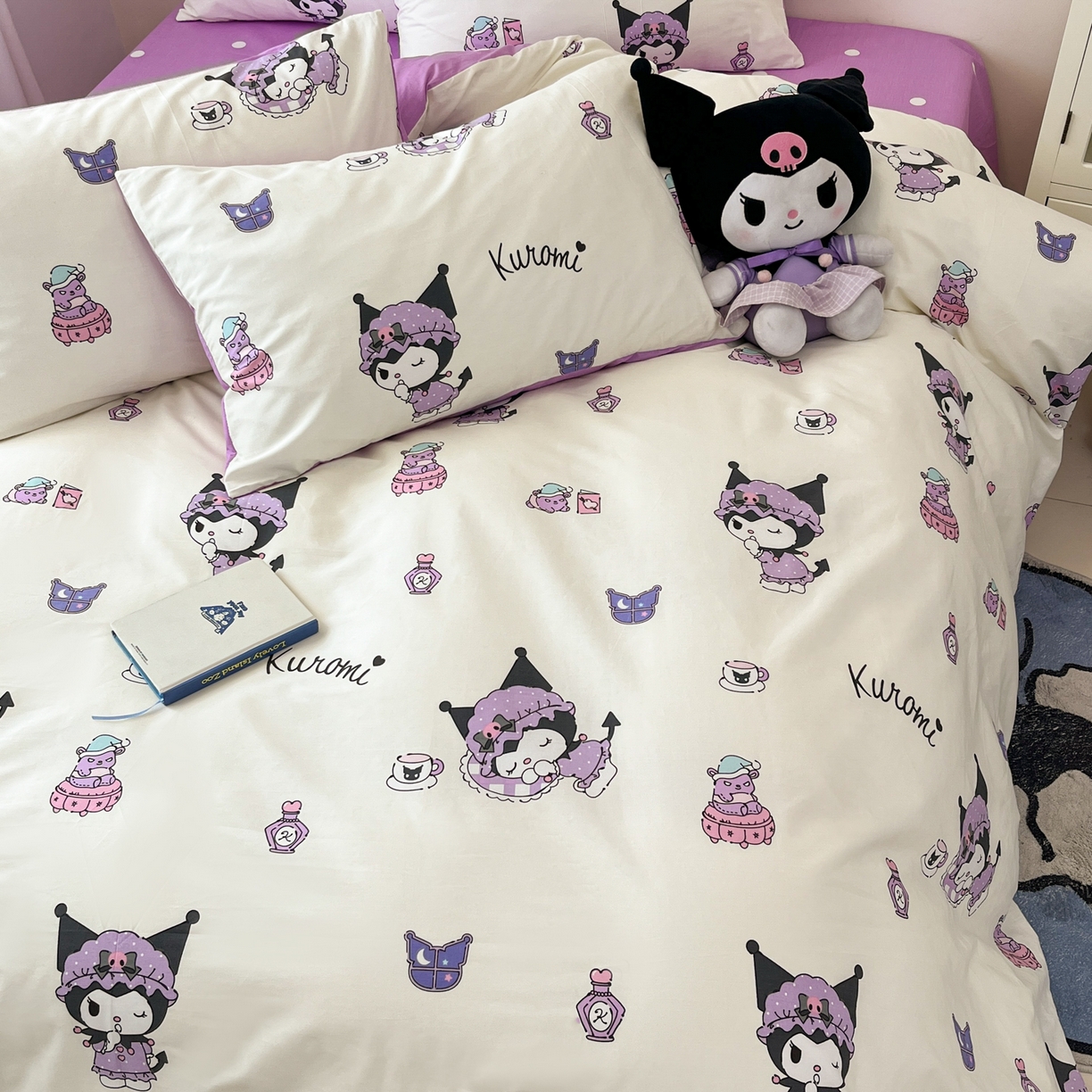 91家纺网 家纺一手货源 找家纺 孩子王家纺 2026新款卡通A类全棉纯棉正版授权小版三丽鸥系列四件套（含防伪码） 布丁库洛米