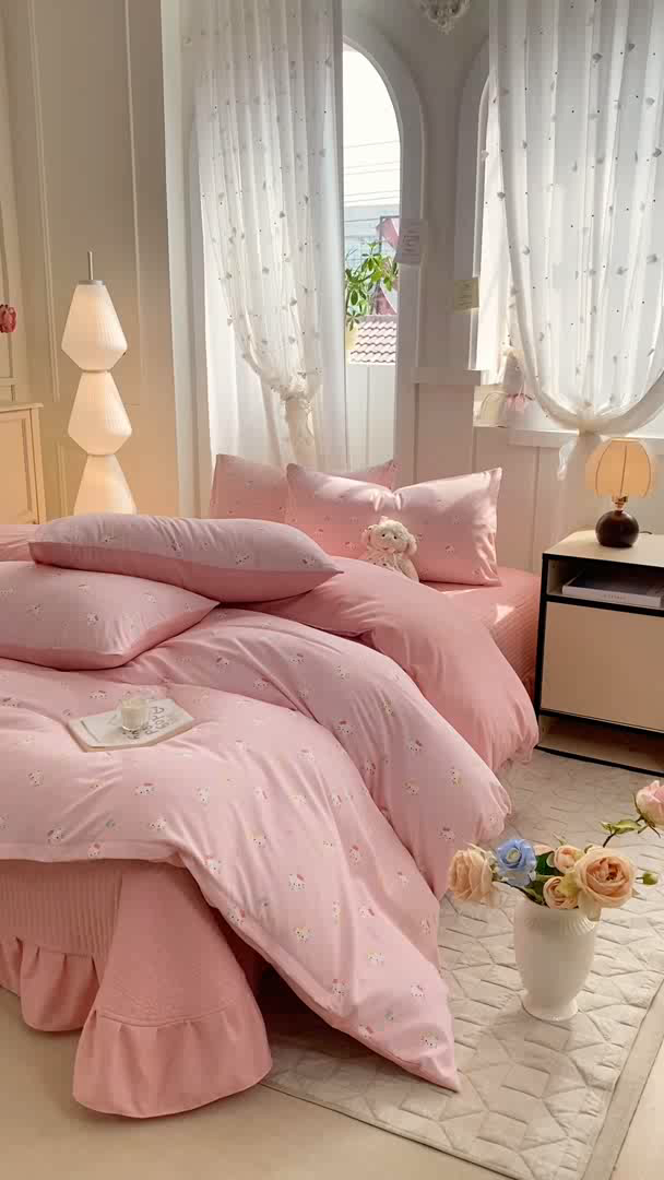 91家纺网 家纺一手货源 找家纺 仟网汇 2026新款针织棉双层纱床盖四件套夏被四件套 凯蒂猫