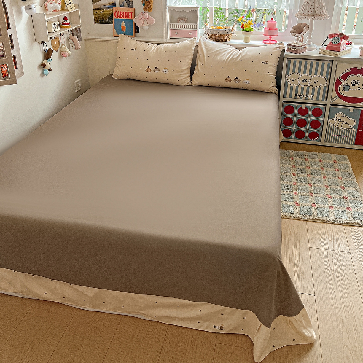 91家纺网 家纺一手货源 找家纺 金梦拉家纺 2026春夏新款高克重提花色织印花小布袋四件套 宠物狗