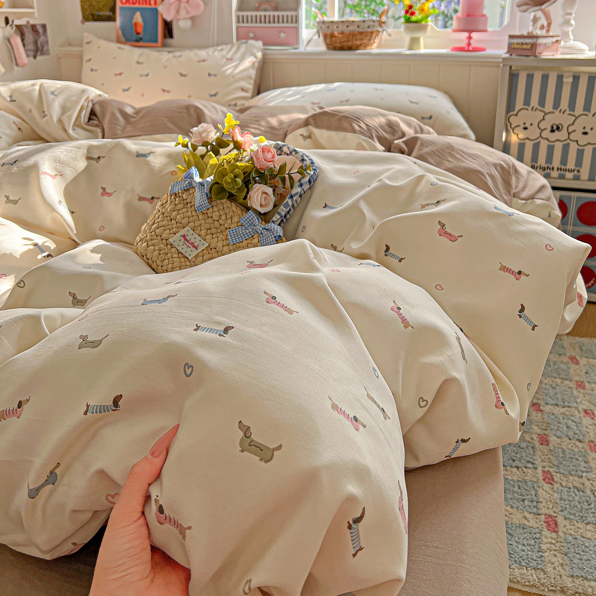 91家纺网 家纺一手货源 找家纺 金梦拉家纺 2026春夏新款高克重提花色织印花小布袋四件套 椰椰奶狗