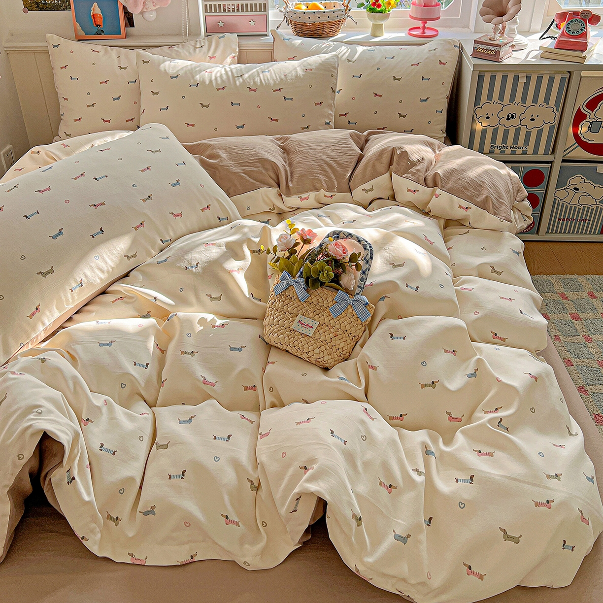 91家纺网 家纺一手货源 找家纺 金梦拉家纺 2026春夏新款高克重提花色织印花小布袋四件套 椰椰奶狗