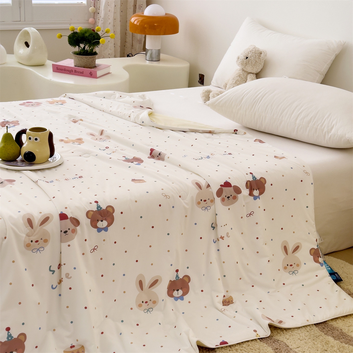 91家纺网 家纺一手货源 找家纺 朵希曼 2026春夏新款卡通锦氨凉感夏被夏凉被空调被 生日派对-米