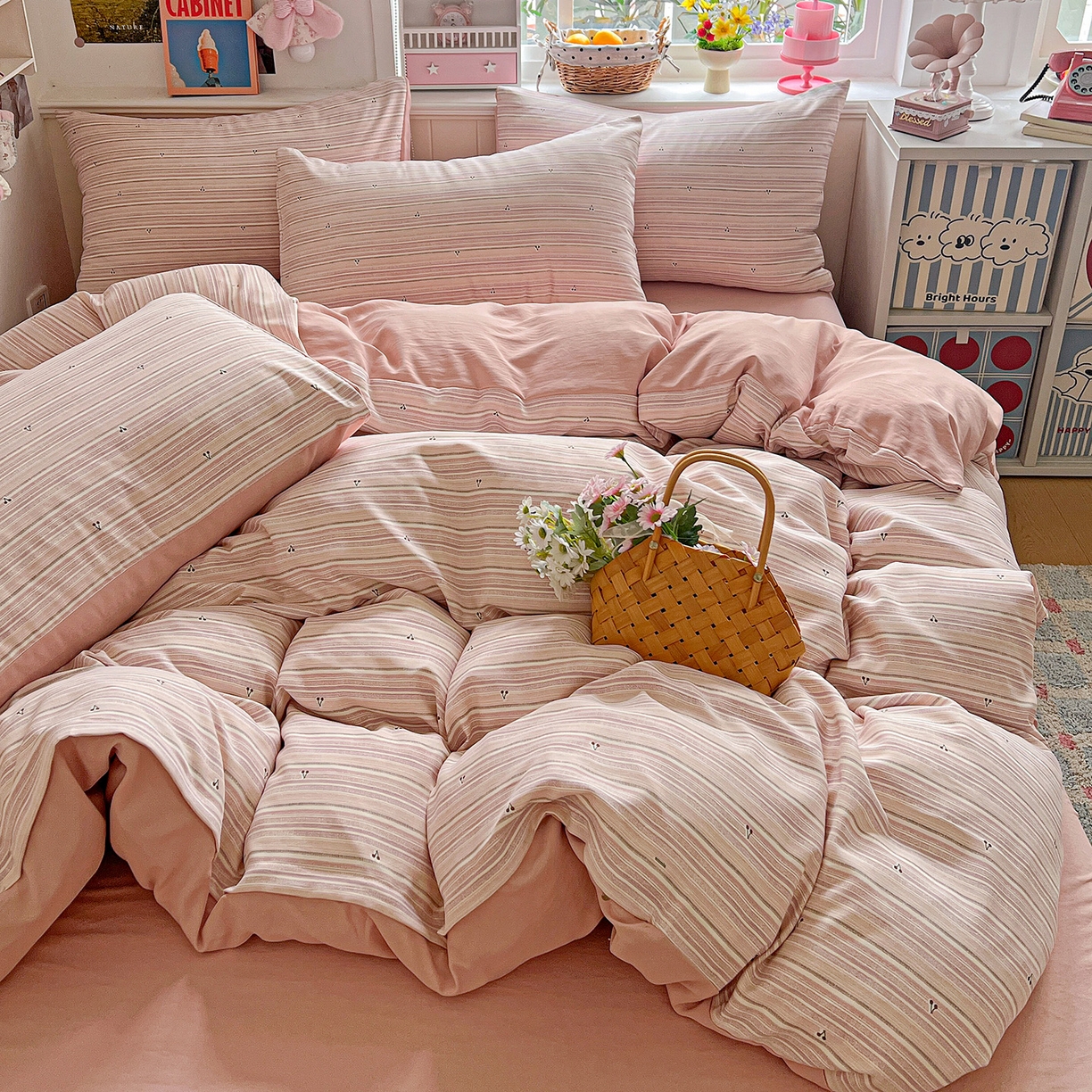 91家纺网 家纺一手货源 找家纺 金梦拉家纺 2026春夏新款高克重提花色织印花小布袋四件套 玫瑰樱桃