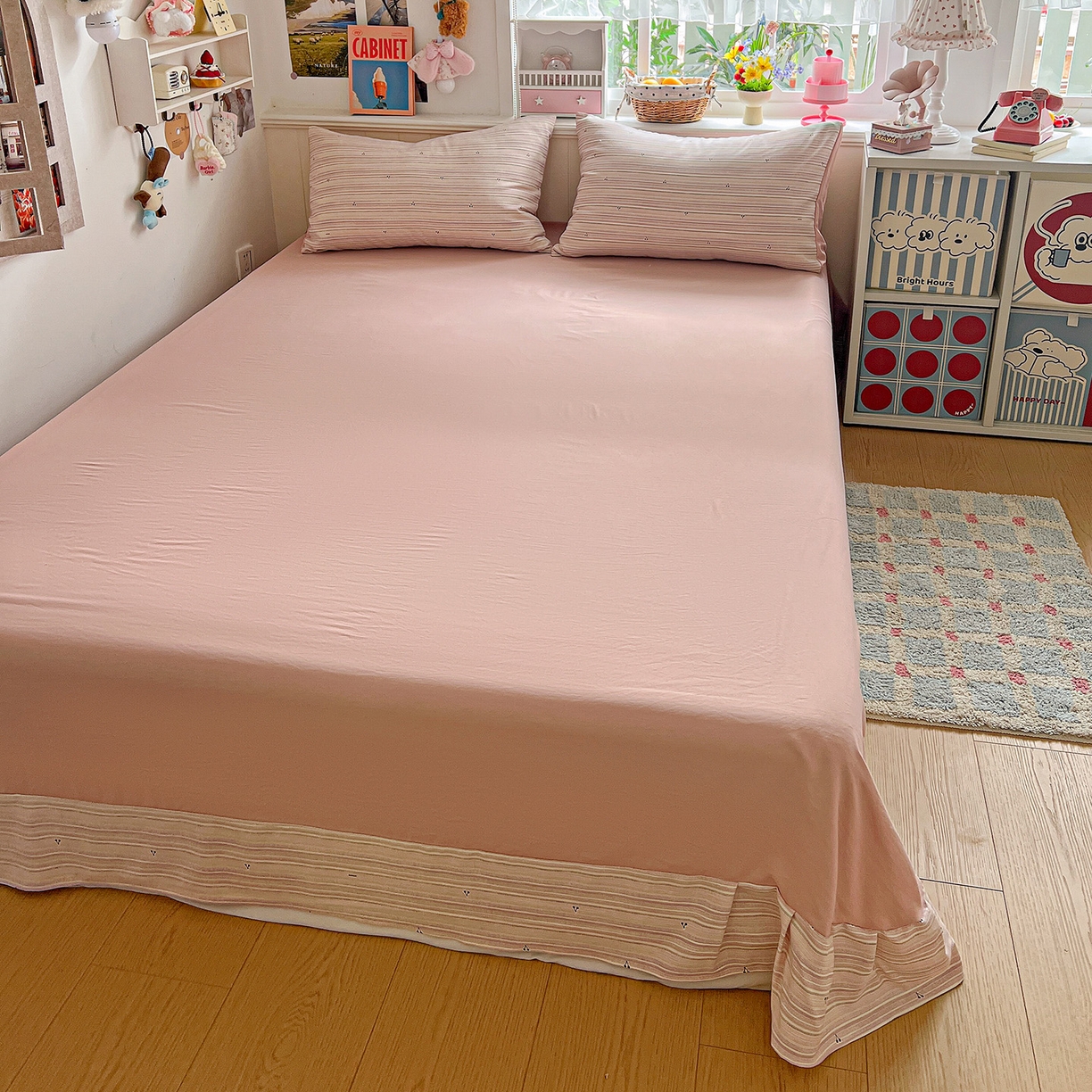 91家纺网 家纺一手货源 找家纺 金梦拉家纺 2026春夏新款高克重提花色织印花小布袋四件套 玫瑰樱桃