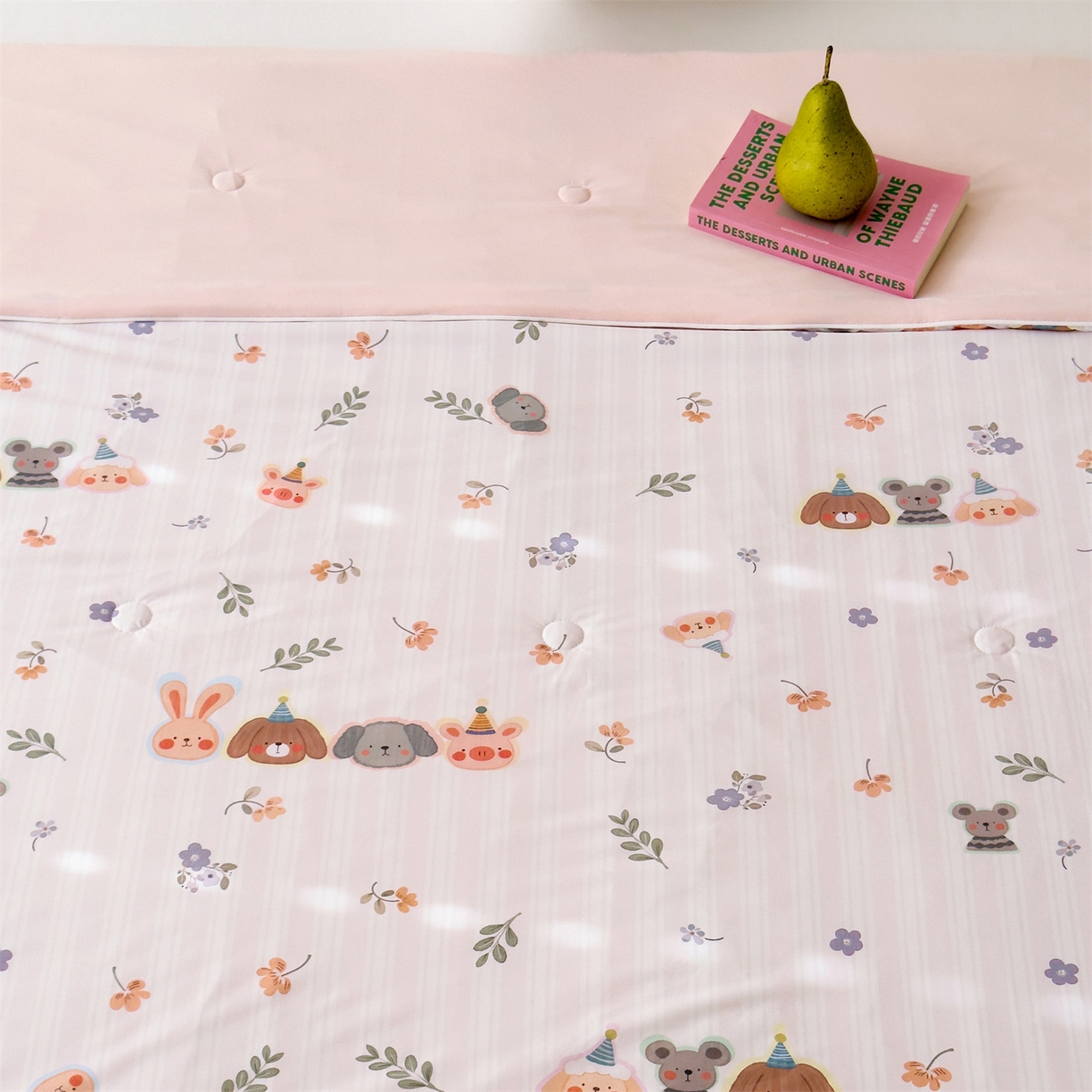 91家纺网 家纺一手货源 找家纺 朵希曼 2026春夏新款卡通锦氨凉感夏被夏凉被空调被 生日派对-粉