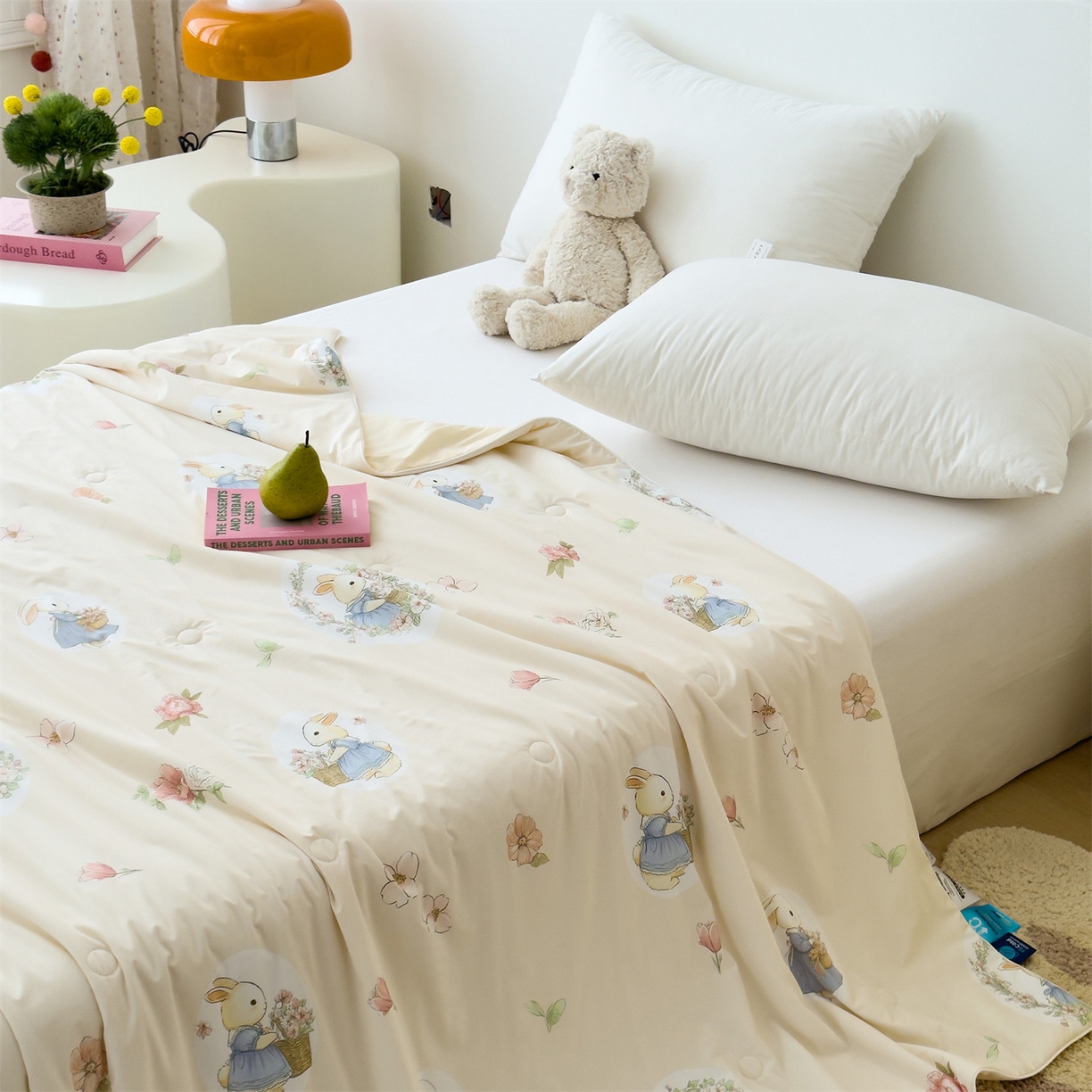 91家纺网 家纺一手货源 找家纺 朵希曼 2026春夏新款卡通锦氨凉感夏被夏凉被空调被 跳跳花园兔