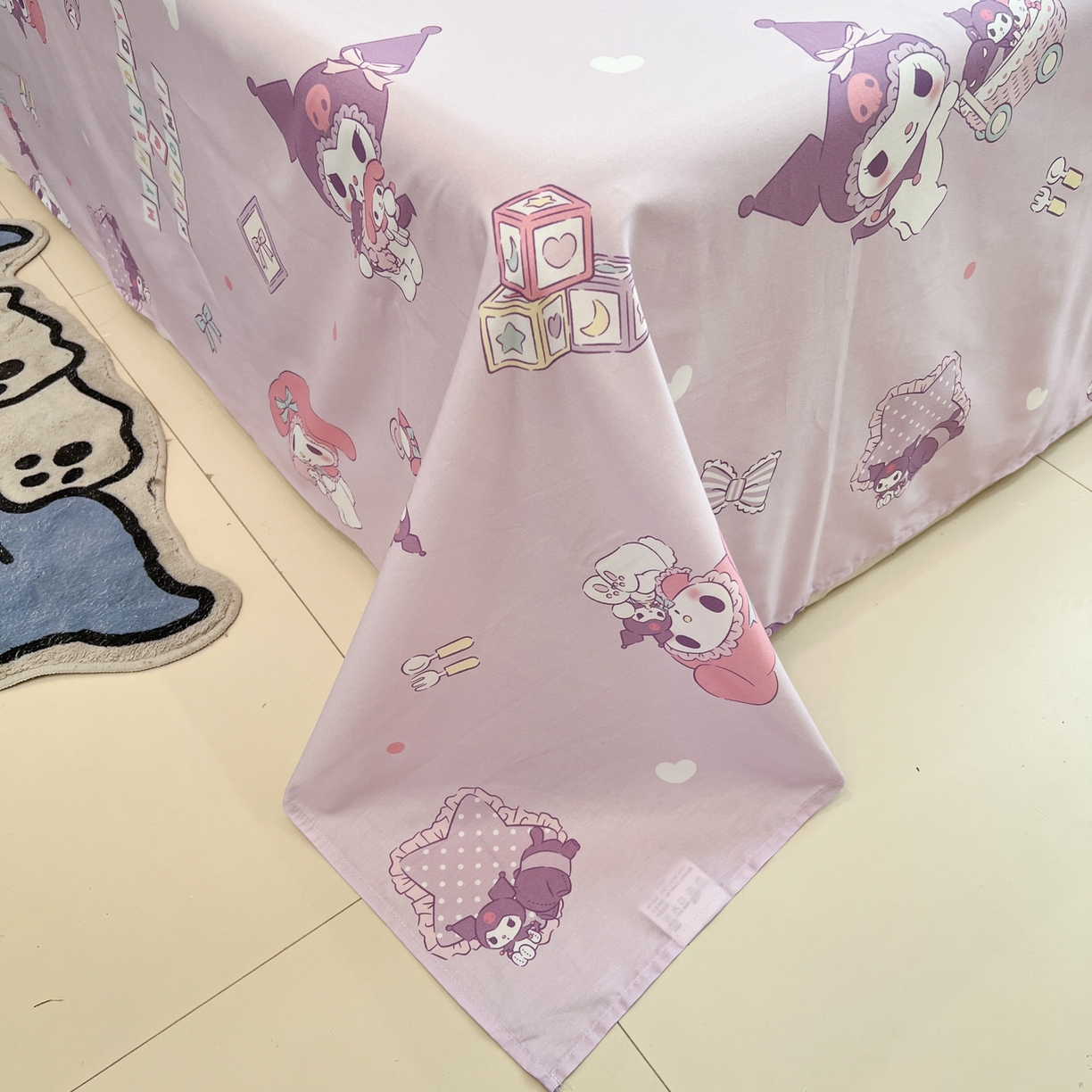 91家纺网 家纺一手货源 找家纺 孩子王家纺 2026新款卡通全棉纯棉正版授权小版三丽鸥系列单床笠床笠单件单品床笠（含防伪码） 甜库伙伴