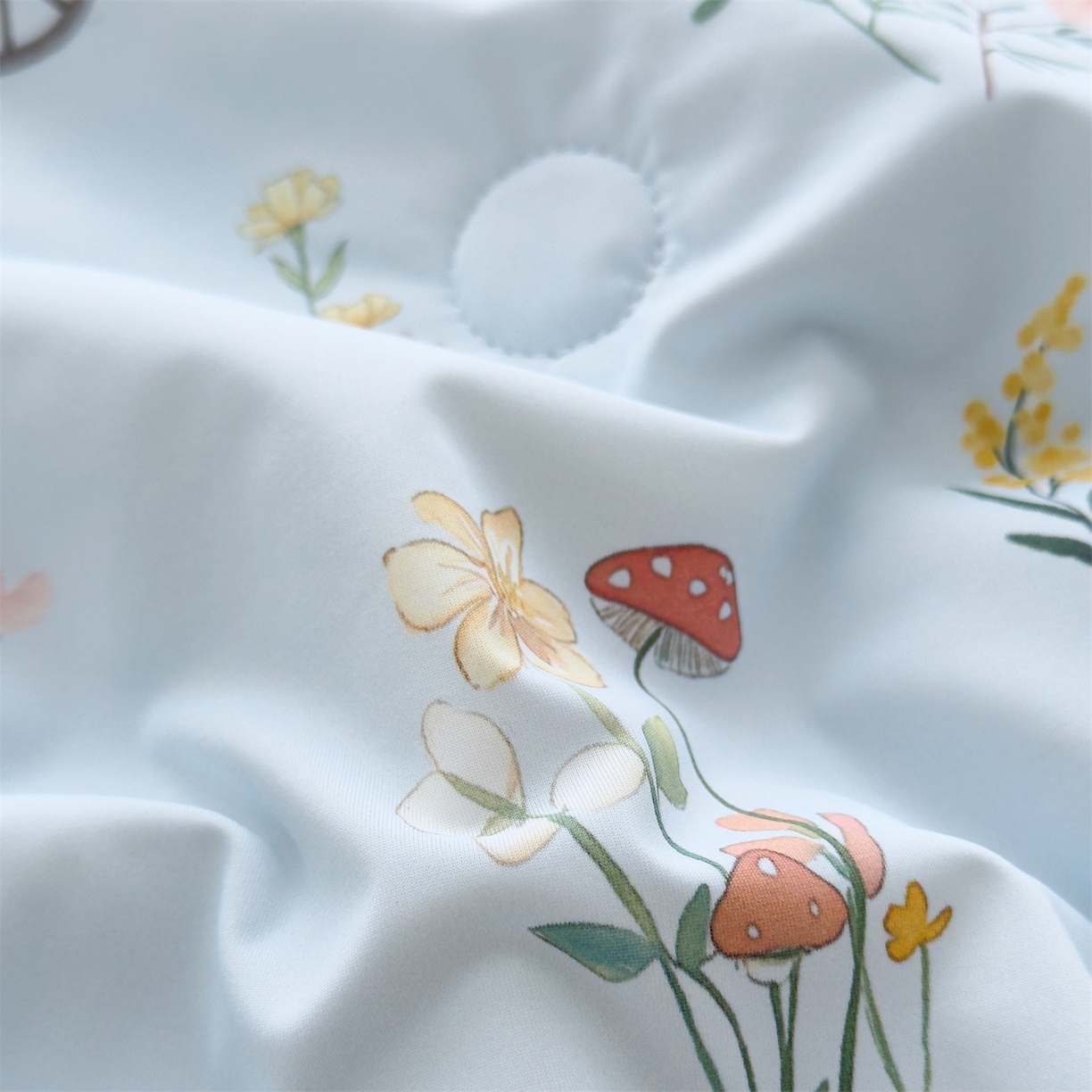 91家纺网 家纺一手货源 找家纺 朵希曼 2026春夏新款卡通锦氨凉感夏被夏凉被空调被 丰收果园