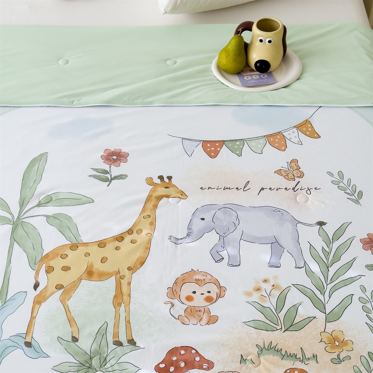 91家纺网 家纺一手货源 找家纺 朵希曼 2026春夏新款卡通锦氨凉感夏被夏凉被空调被 欢乐动物会