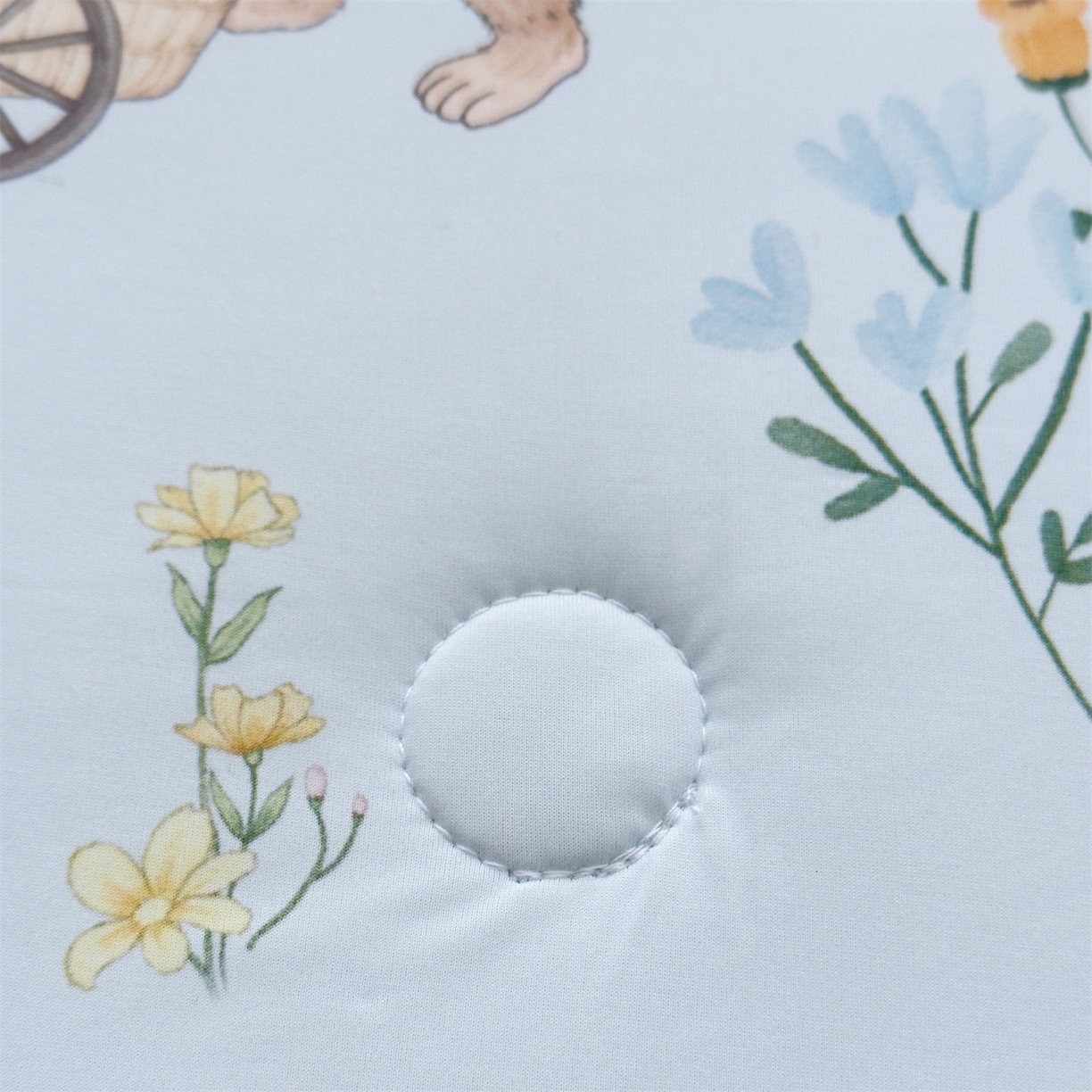 91家纺网 家纺一手货源 找家纺 朵希曼 2026春夏新款卡通锦氨凉感夏被夏凉被空调被 丰收果园