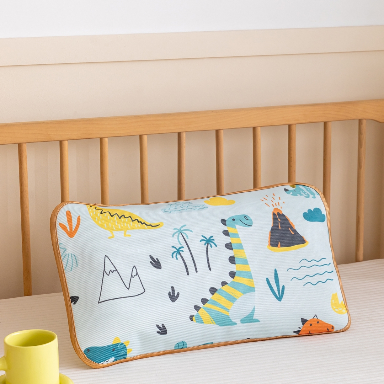 嗨生活 2026新款跑量款 600D冰丝枕套 儿童枕套 幼儿园枕套 森林恐龙