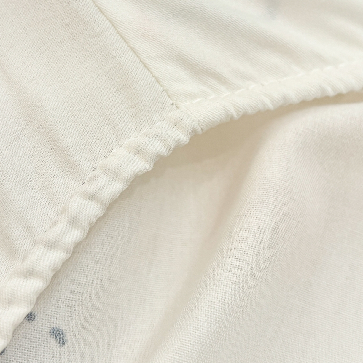 91家纺网 家纺一手货源 找家纺 孩子王家纺 2026新款卡通全棉纯棉正版授权小版三丽鸥系列单床笠床笠单件单品床笠（含防伪码） 多彩kt