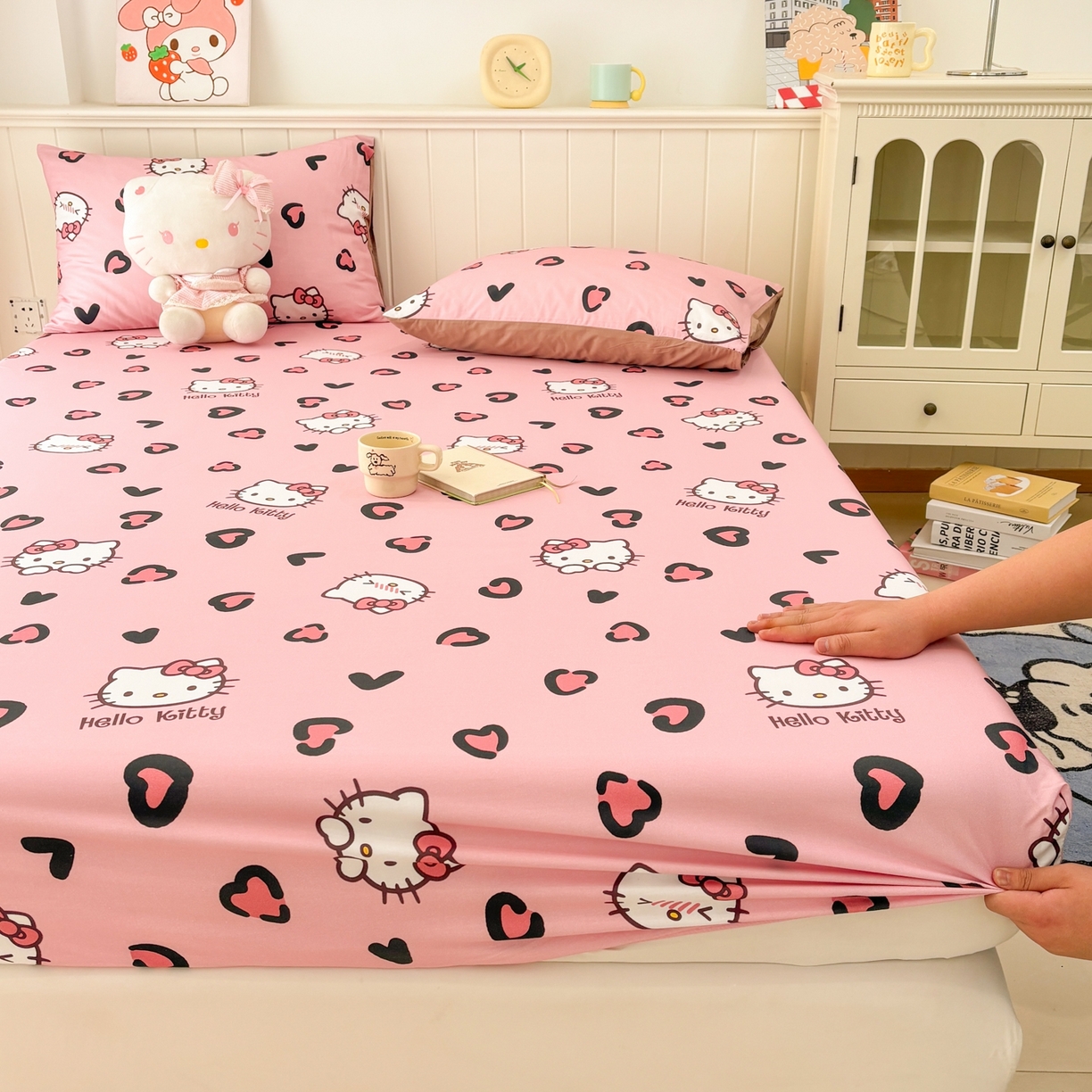 91家纺网 家纺一手货源 找家纺 孩子王家纺 2026新款卡通全棉纯棉正版授权小版三丽鸥系列单床笠床笠单件单品床笠（含防伪码） 粉豹kt甜心