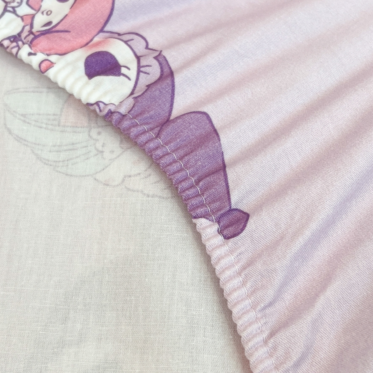 91家纺网 家纺一手货源 找家纺 孩子王家纺 2026新款卡通全棉纯棉正版授权小版三丽鸥系列单床笠床笠单件单品床笠（含防伪码） 甜库伙伴