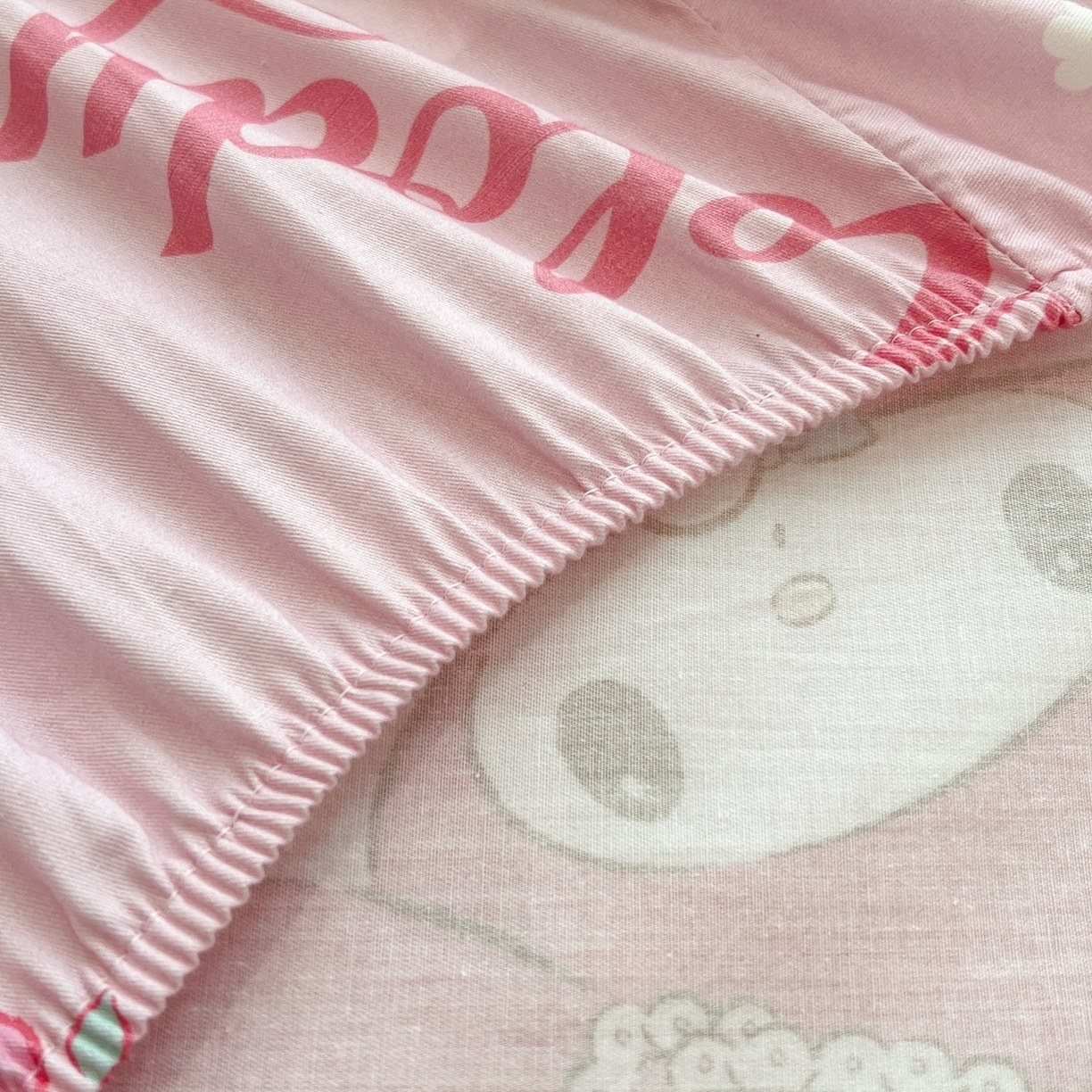 91家纺网 家纺一手货源 找家纺 孩子王家纺 2026新款卡通全棉纯棉正版授权小版三丽鸥系列单床笠床笠单件单品床笠（含防伪码） 晚安美乐蒂