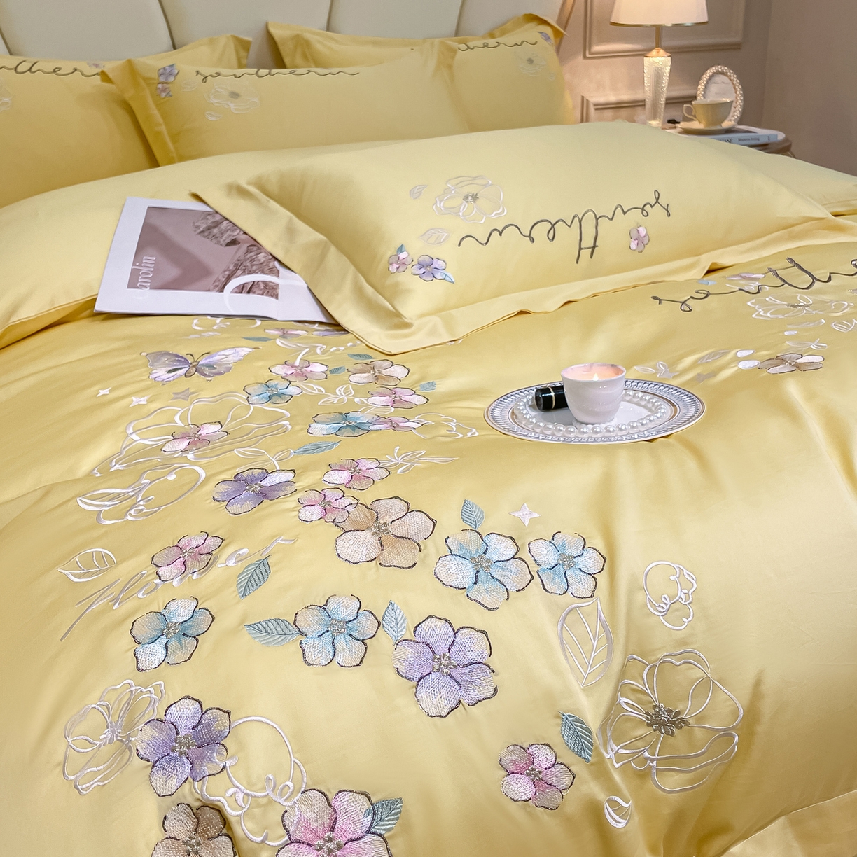 91家纺网 家纺一手货源 找家纺 博纳家纺 2026春夏新款13372全棉纯棉绣花四件套-奈雪 奈雪-柠檬黄