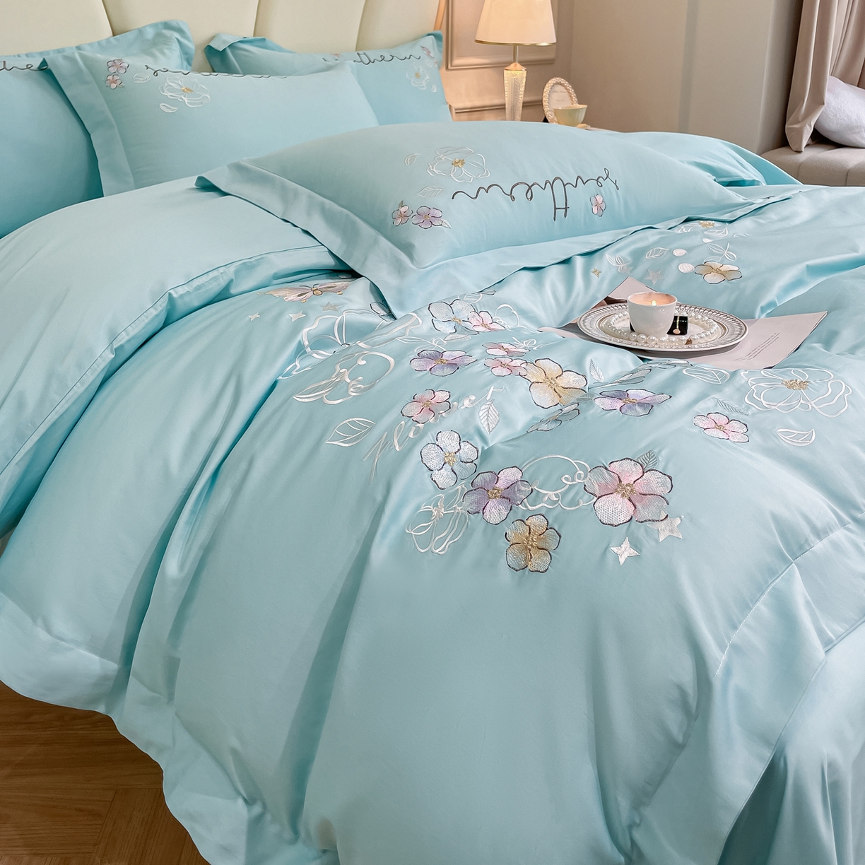 91家纺网 家纺一手货源 找家纺 博纳家纺 2026春夏新款13372全棉纯棉绣花四件套-奈雪 奈雪-水绿