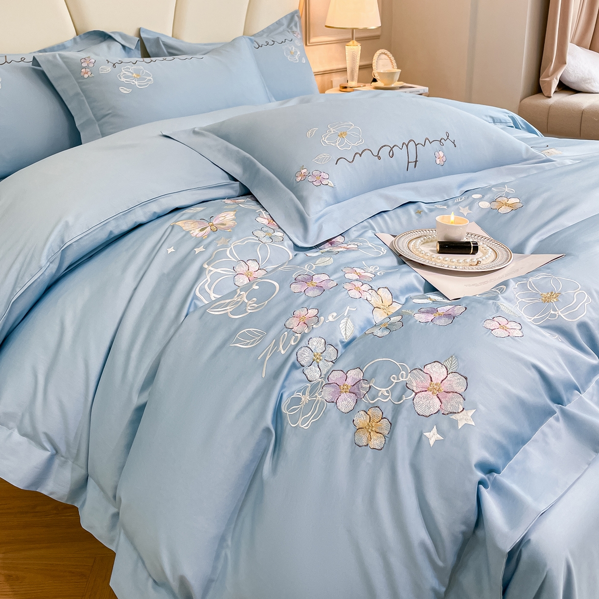 91家纺网 家纺一手货源 找家纺 博纳家纺 2026春夏新款13372全棉纯棉绣花四件套-奈雪 奈雪-天蓝