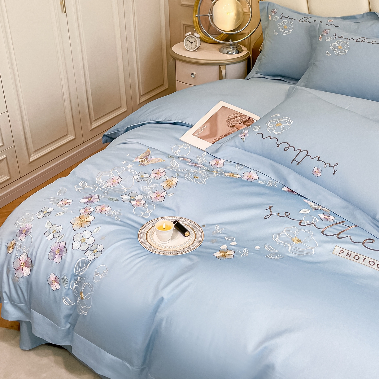 91家纺网 家纺一手货源 找家纺 博纳家纺 2026春夏新款13372全棉纯棉绣花四件套-奈雪 奈雪-天蓝