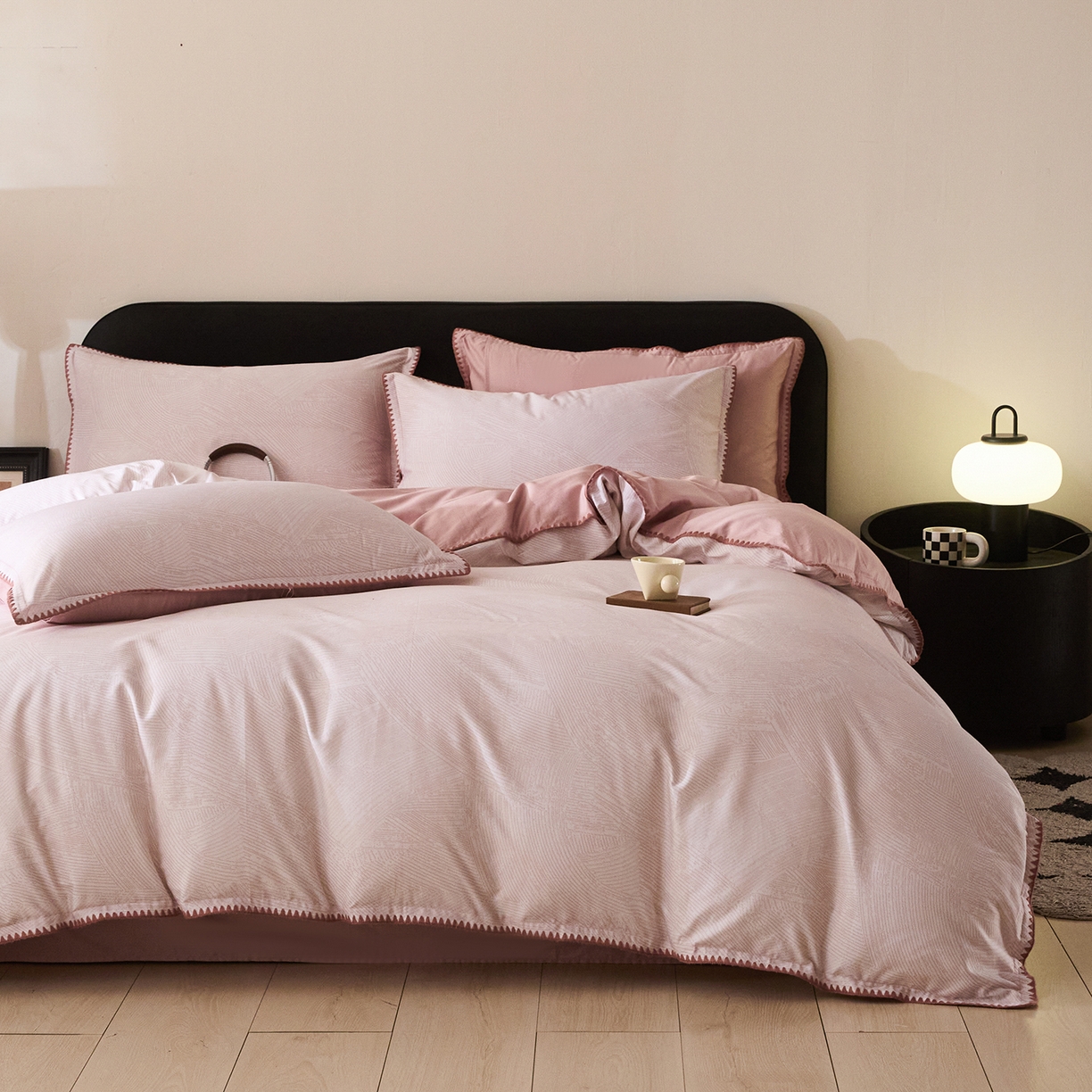 91家纺网 家纺一手货源 找家纺 （总）置顶家纺 2026新款数码印花三角针贝壳边四件套-沐橙