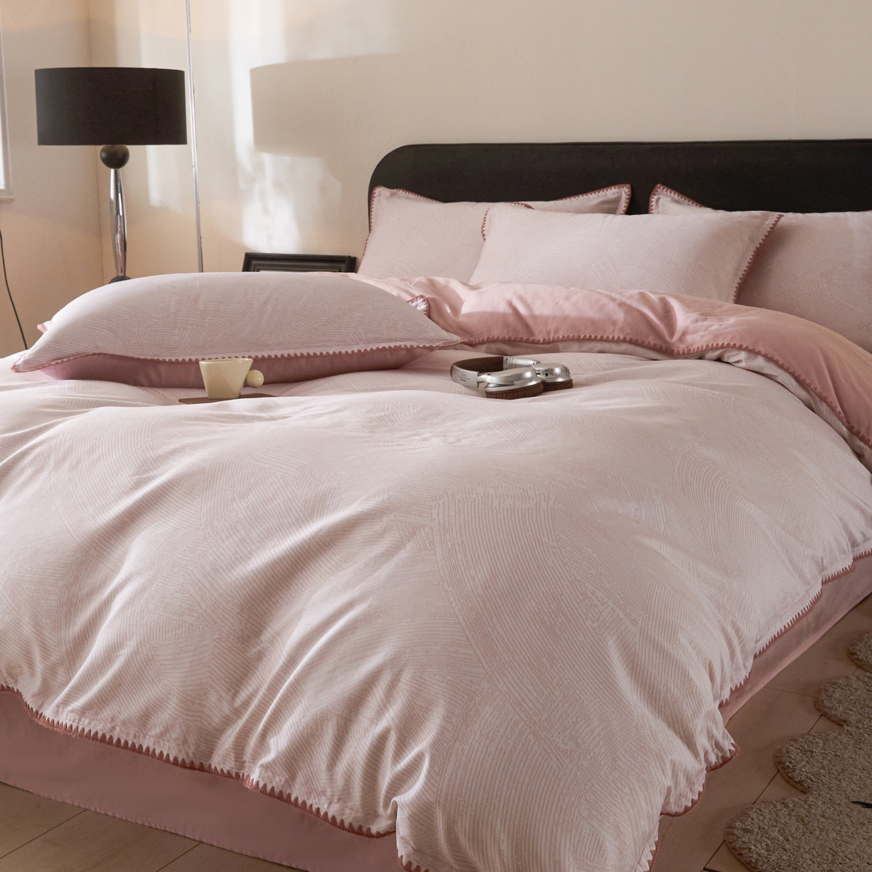 91家纺网 家纺一手货源 找家纺 （总）置顶家纺 2026新款数码印花三角针贝壳边四件套-沐橙