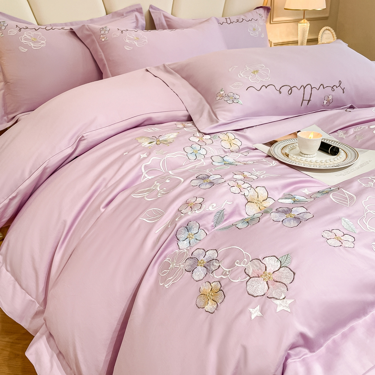 91家纺网 家纺一手货源 找家纺 博纳家纺 2026春夏新款13372全棉纯棉绣花四件套-奈雪 奈雪-香芋紫